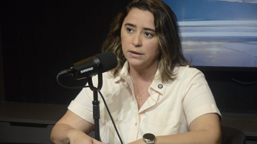 'Minhas irmãs não serão suplentes', diz Samanda Alves sobre Styvenson Valentim
