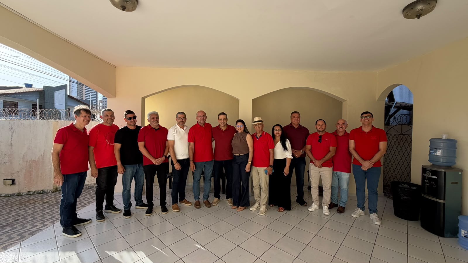 Prefeitos e ex-prefeitos do RN declaram apoio a Cadu Xavier no segundo turno
